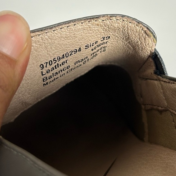 Dansko Women’s Mary Jane Clogs Size 39 Leather Minimalist Comfortable Natural - Picture 9 of 11